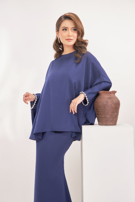MARIA KAFTAN SET IN NAVY BLUE