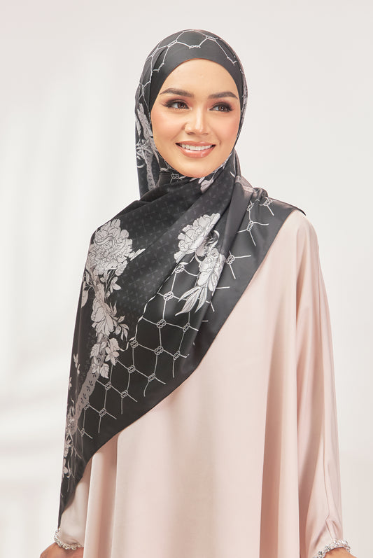 Bridal Bouquet - Ebony