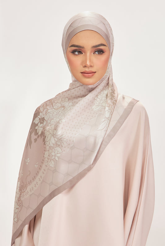 Bridal Bouquet - Champagne Lace