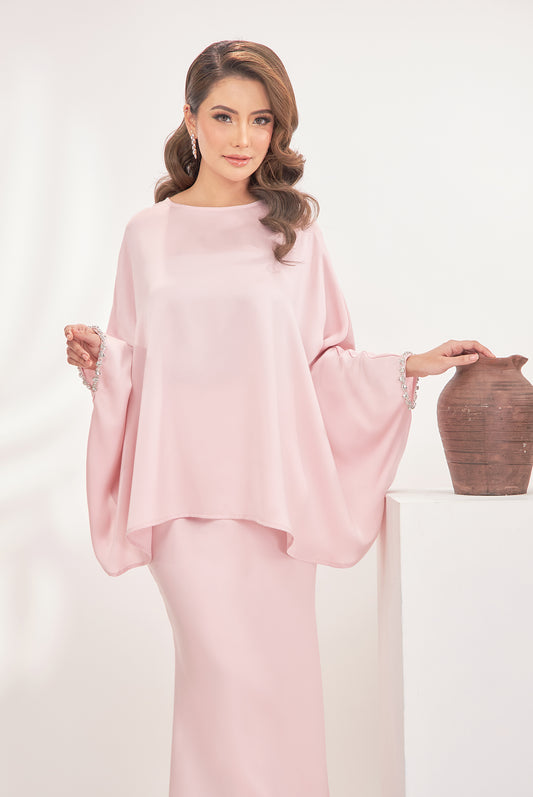 MARIA KAFTAN SET IN GENTLE PINK
