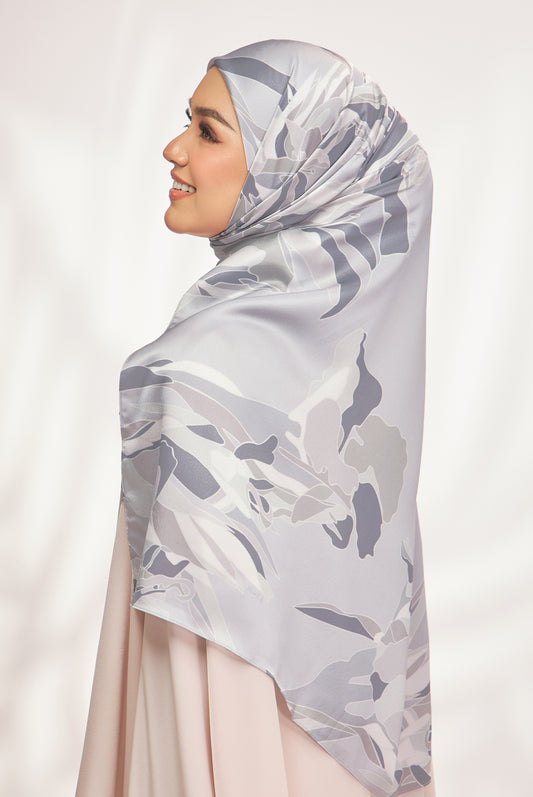 Reverie - Misty Moonlight