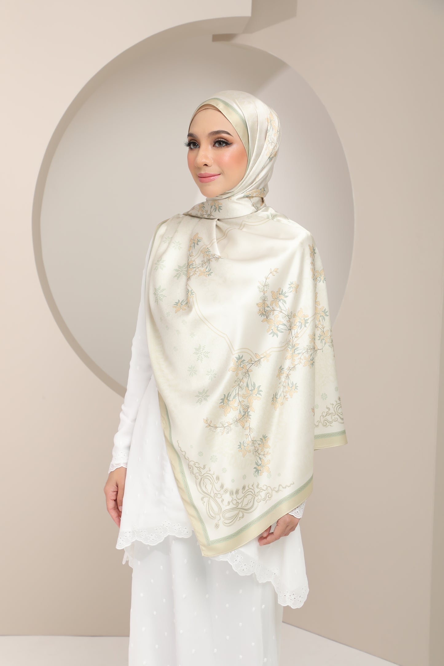 Songket Affair Shawl - Delicate Gold