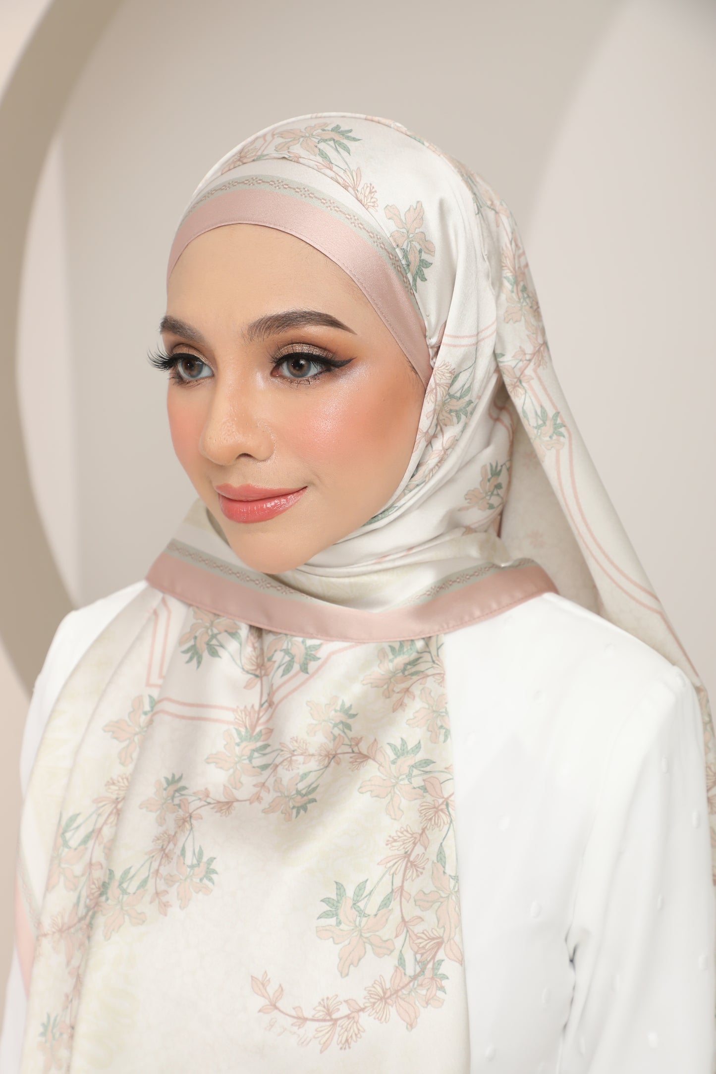 Songket Affair Shawl - Blush
